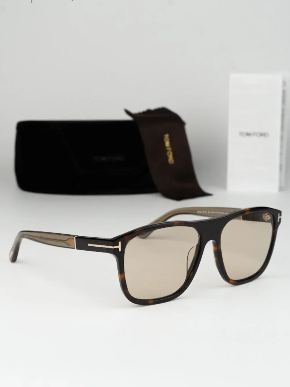 Tom Ford Men Sunglasses Havana Brown Photochromic Square FT1081/S 52E NEW